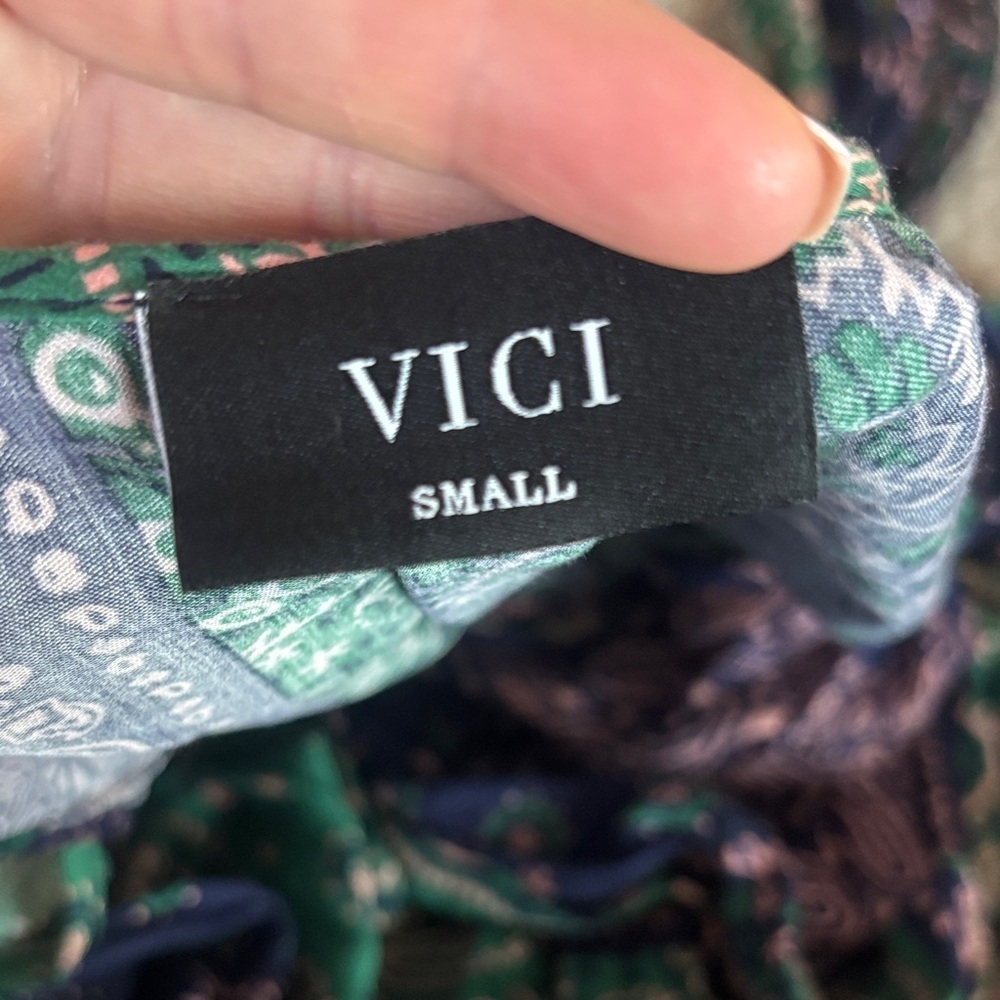 Vici Elegant Green and Purple Maxi Dress - Picture 2 of 3